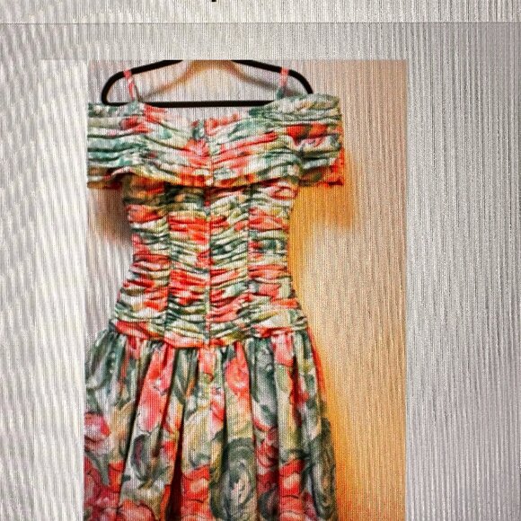 Victor Costa Women designer Dress SZ 12 Padded Wire Fit & Flare Over Shoulders - Picture 5 of 7